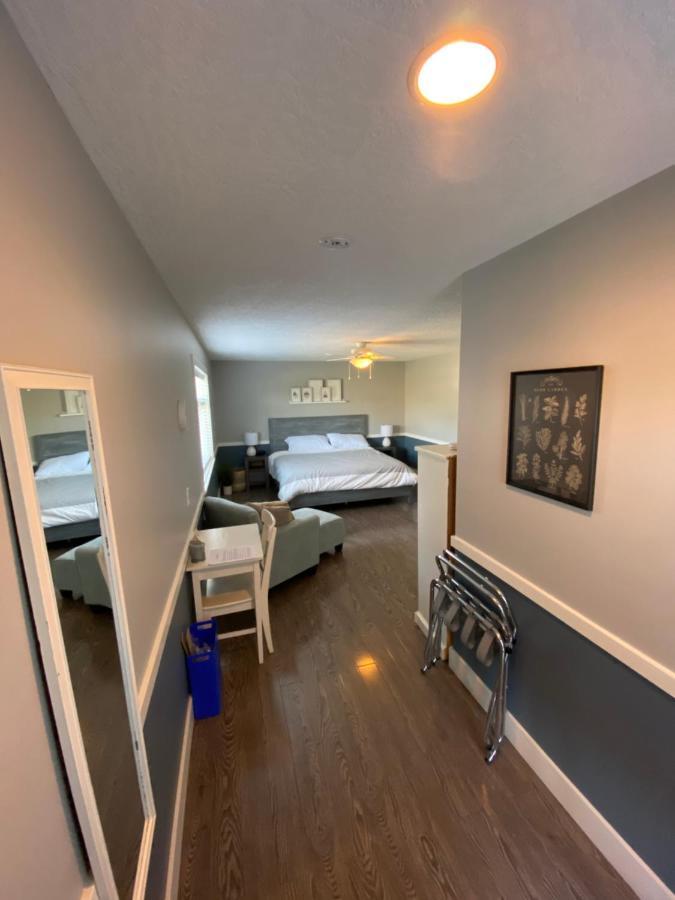 Guest Suites On Benvenuto Brentwood Bay المظهر الخارجي الصورة